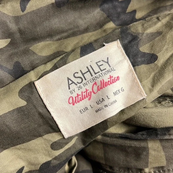 ASHLEY BT 26 INTERNATIONAL Camo Utility Jacket L - Picture 7 of 7